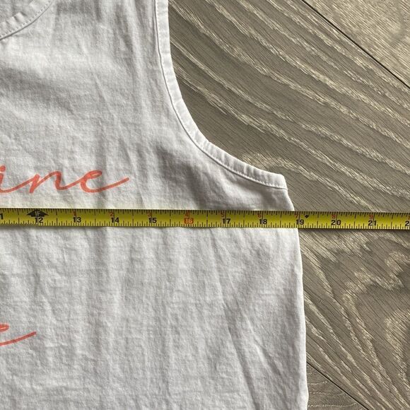 Sunshine and Wine Tank  - Picture 4 of 4